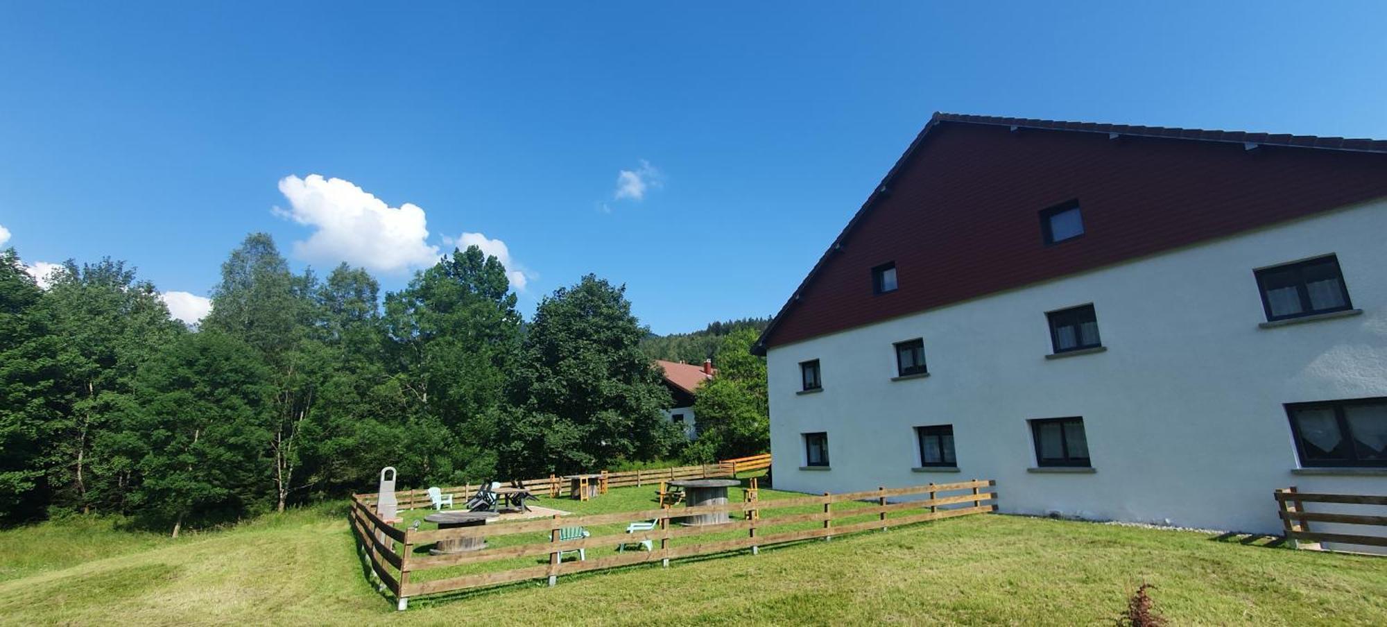 Appart Le Cerf 4 Etoiles 74M2 Cornimont Exterior photo